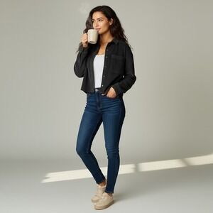 American Eagle Corduroy Cropped Shacket Button Down Top‎ Long Sleeve Gray Casual